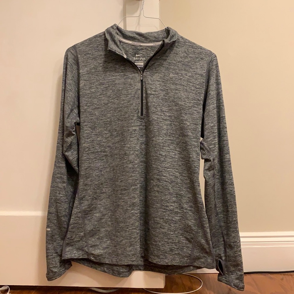Like New Nike Dry Fit Runners Quarter Zip